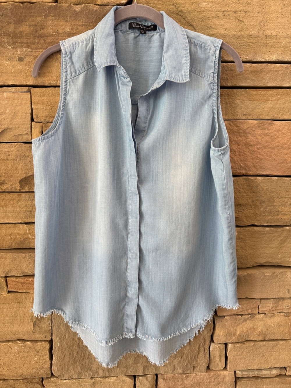 Velvet Heart Light Blue Sleeveless Chambray Button-Down Shirt w/ Raw Hem